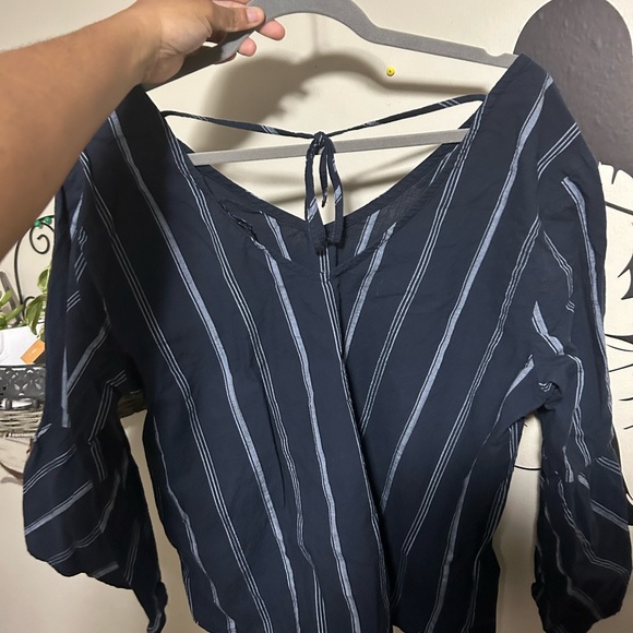 Tommy Hilfiger Top - Picture 2 of 9